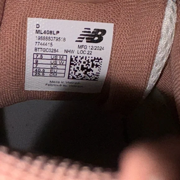 New Balance 408 Sneakers - Picture 2 of 7